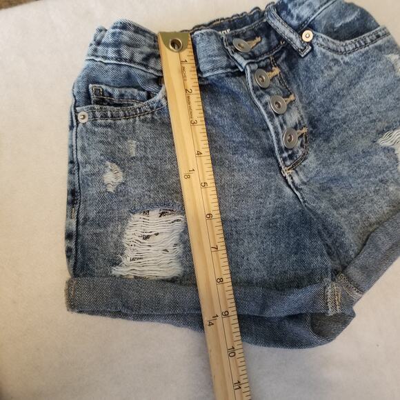 Sugar & Jade Girl's Button Front Rolled Hem Denim Shorts, Size 10S - Picture 6 of 7